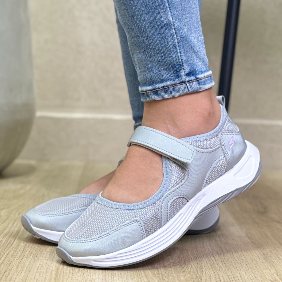 Zapatilla Cómoda MF