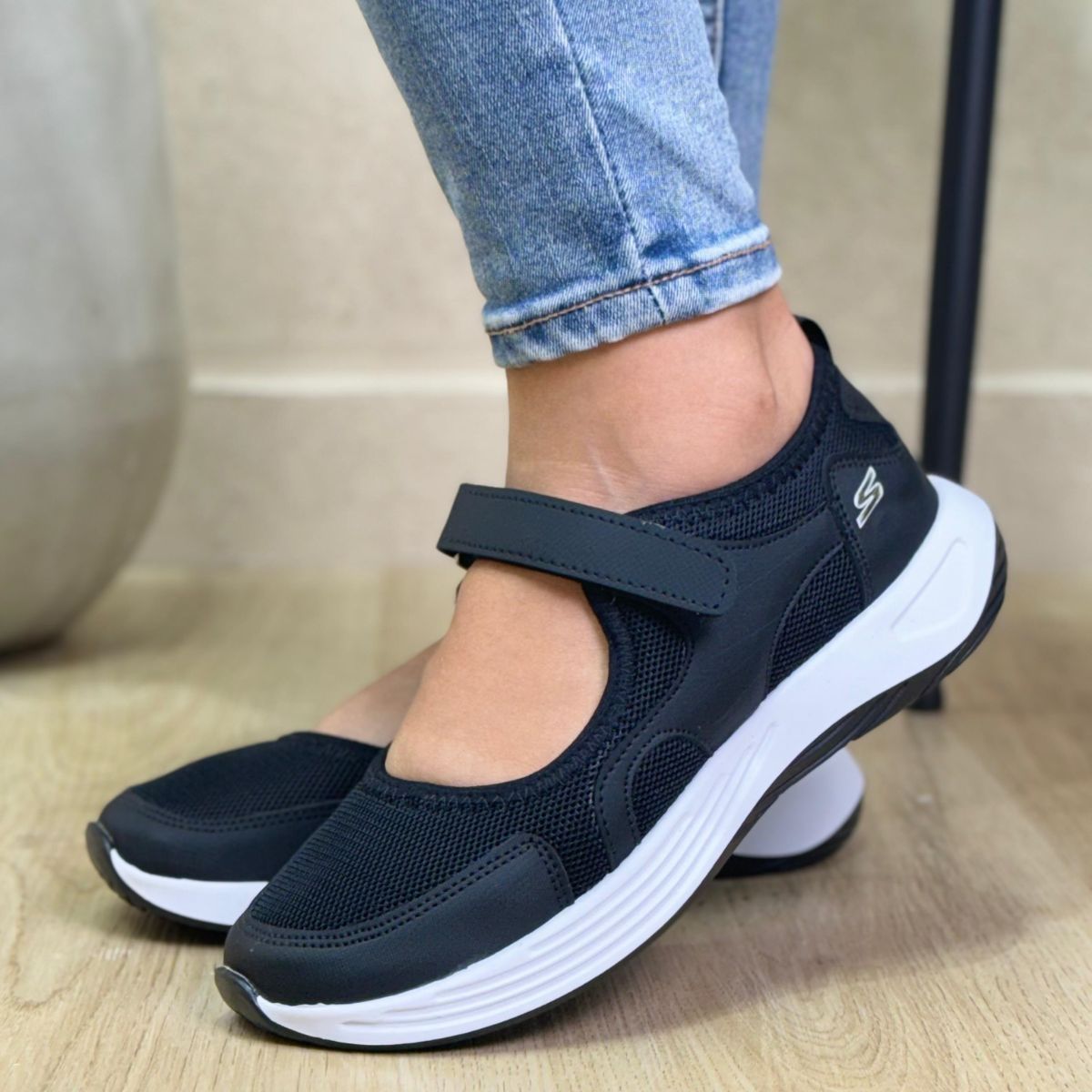 Zapatilla Cómoda MF